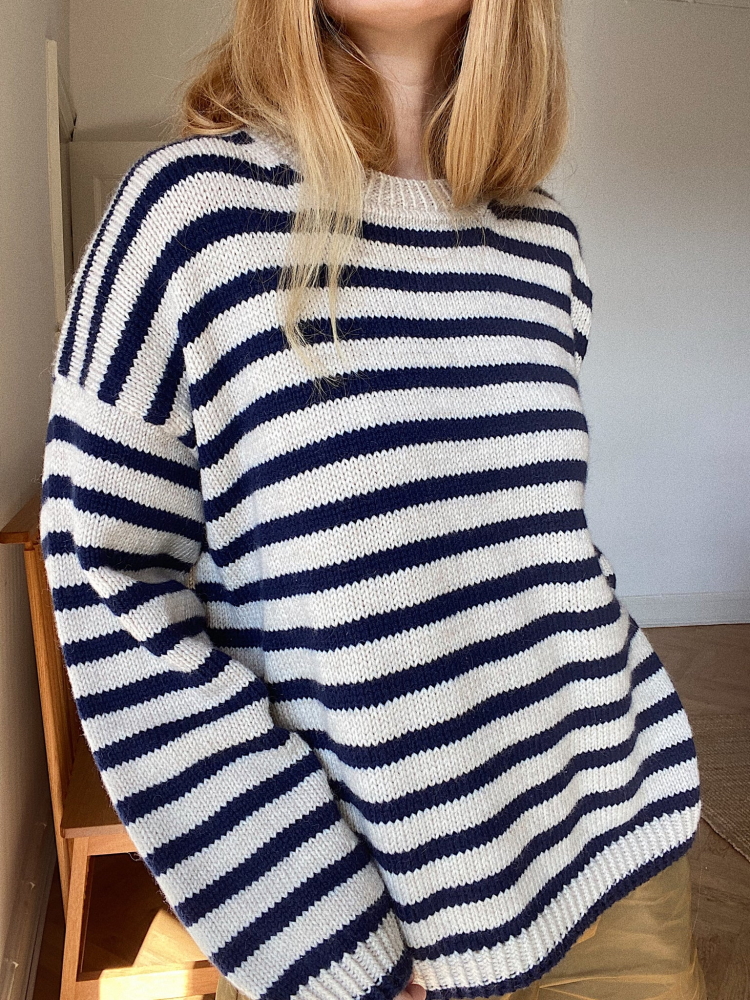 Sweater No. 22